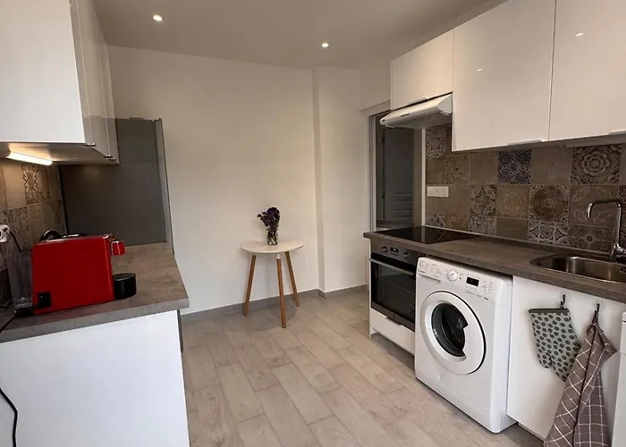 Au Coeur Du Village *