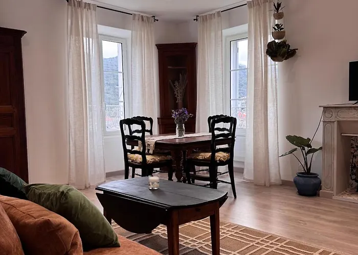 Au Coeur Du Village * Murato